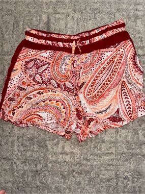 Paisley Print Red and Orange Women's Shorts